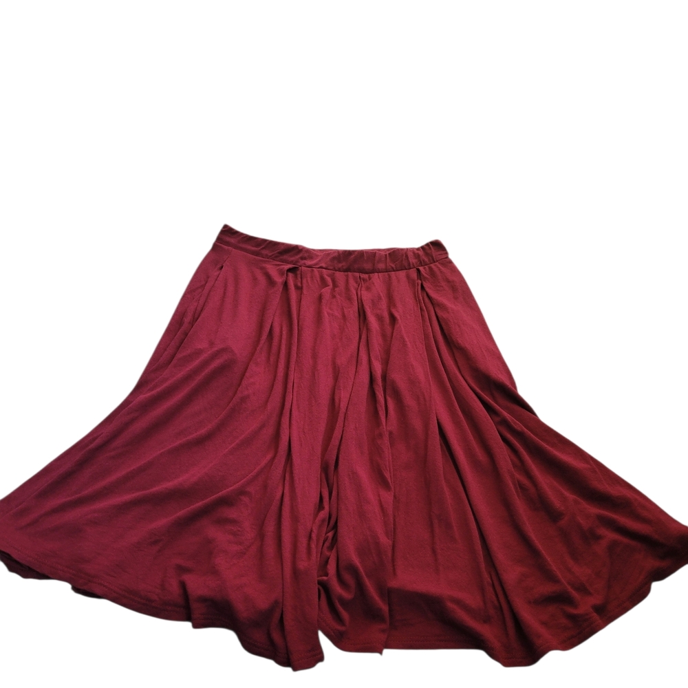 Elegant Burgundy Skirt